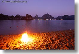 images/Asia/Vietnam/HaLongBay/Scenics/beach-fire-at-dusk-1.jpg