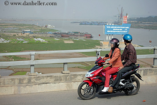 couple-on-motorcycle.jpg