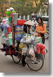 images/Asia/Vietnam/Hanoi/Bikes/Stuff/bike-w-lots-of-junk-2.jpg