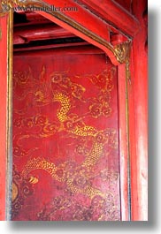 images/Asia/Vietnam/Hanoi/ConfucianTempleLiterature/Doors/red-door-w-golden-dragon-painting.jpg