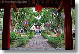 images/Asia/Vietnam/Hanoi/ConfucianTempleLiterature/Gardens/brick-walkway-thru-garden-4.jpg