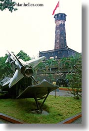 images/Asia/Vietnam/Hanoi/MilitaryHistoryMuseum/rocket-n-tower-w-flag.jpg