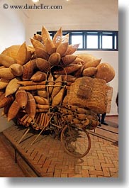 images/Asia/Vietnam/Hanoi/Museum/wicker-baskets-on-wood-bicycle-6.jpg
