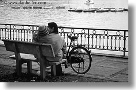 images/Asia/Vietnam/Hanoi/People/Couples/couple-on-bench-w-bike-bw.jpg
