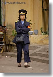 images/Asia/Vietnam/Hanoi/People/Women/woman-in-uniform.jpg