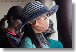images/Asia/Vietnam/Hanoi/People/Women/woman-w-face-mask.jpg
