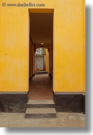images/Asia/Vietnam/Hanoi/Prison/narrow-doorway.jpg