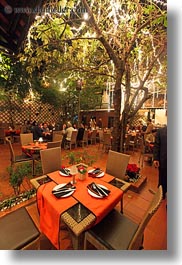 images/Asia/Vietnam/Hanoi/Restaurant/restaurant-table-2.jpg