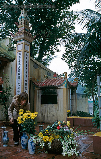 woman-w-flowers.jpg