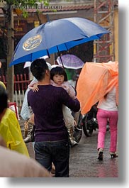 images/Asia/Vietnam/HoiAn/People/Kids/toddler-girl-in-pink-4.jpg