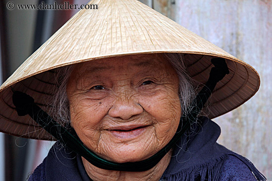 old-woman-smiling-2.jpg