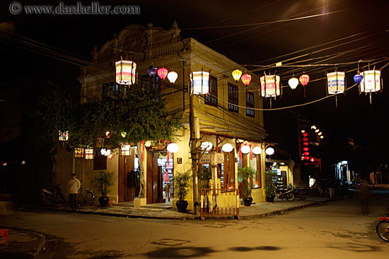 city-street-at-nite-5.jpg