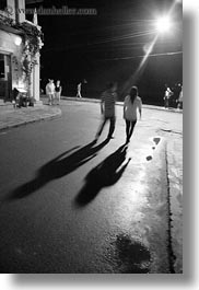images/Asia/Vietnam/HoiAn/Streets/people-w-long-shadows-bw-1.jpg