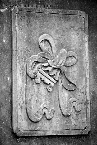 stone-ribbon-bas_relief-bw.jpg