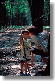 images/Asia/Vietnam/Hue/People/Children/scan-0109.jpg