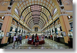 images/Asia/Vietnam/Saigon/PostOffice/arched-ceiling-hallway-1.jpg