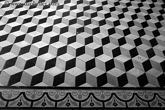 cubic-floor-1-bw.jpg