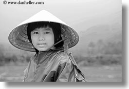 images/Asia/Vietnam/Village/BW/girls-bw-1.jpg