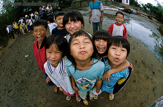 group-of-kids-1.jpg