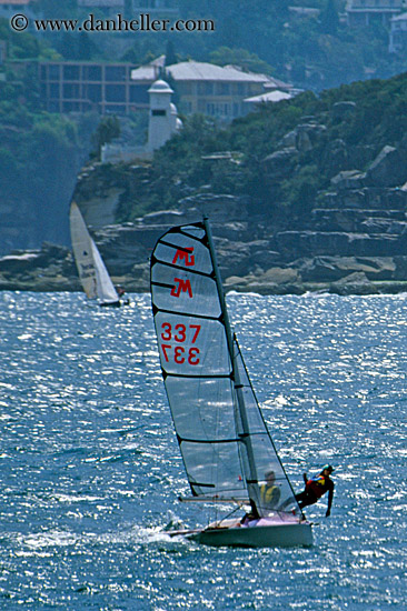 sailboat-1.jpg