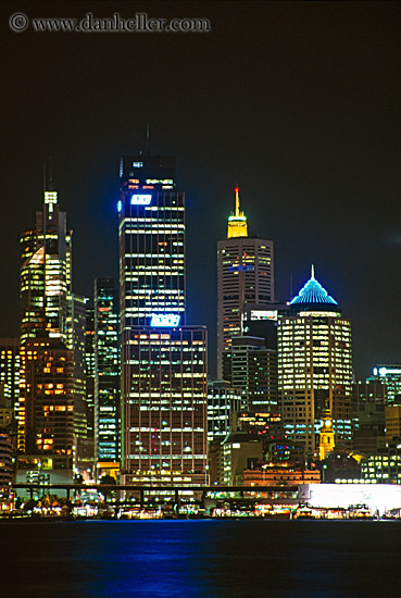 cityscape-nite-05.jpg