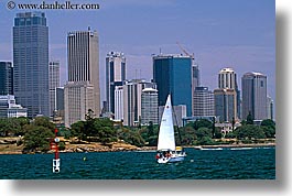 images/Australia/Sydney/Cityscapes/sydney-cityscape-boat-02.jpg