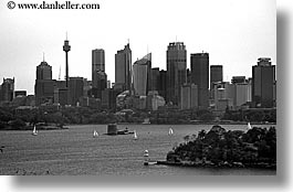 images/Australia/Sydney/Cityscapes/sydney-cityscape-bw-01.jpg