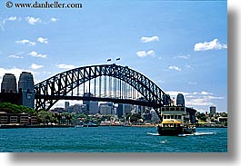 images/Australia/Sydney/HarborBridge/bridge-n-boat-01.jpg