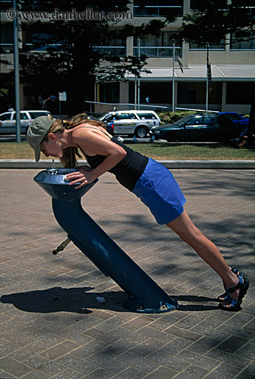 jill-n-angle-drinking-fountain-01.jpg