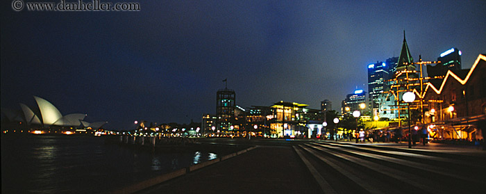 promenade-nite-cityscape-opera_house-pano.jpg