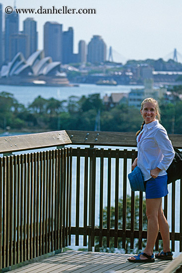 jill-n-sydney-cityscape-1.jpg