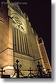 images/Australia/Sydney/StMarysCathedral/church-windows-nite.jpg
