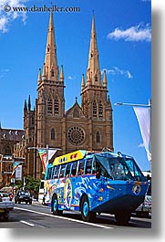 images/Australia/Sydney/StMarysCathedral/tourist-bus-n-church.jpg