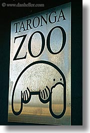 images/Australia/Sydney/TarongaZoo/taronga-zoo-sign.jpg