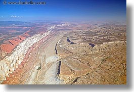 images/California/Aerials/aerial-view-of-dry-canyon-05.jpg