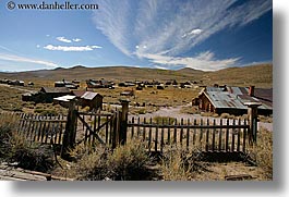 images/California/Bodie/Exteriors/bodie-fence.jpg