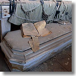 images/California/Bodie/Morgue/book-on-coffin-1.jpg