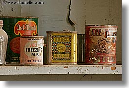 images/California/Bodie/Store/old-canned-food-2.jpg
