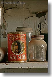 images/California/Bodie/Store/old-salmon-can.jpg