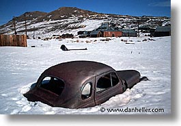 images/California/Bodie/Winter/snowy-buried-car.jpg