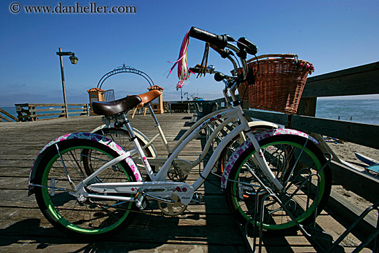 bikes-on-wharf-01.jpg