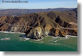 images/California/CoastalViews/Coastline/highway-n-rocky-coast-14.jpg