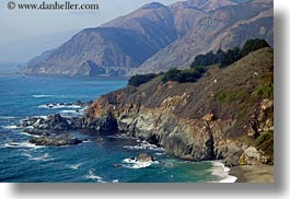 images/California/CoastalViews/Coastline/rocky-coastline-07.jpg