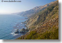 images/California/CoastalViews/Coastline/rocky-coastline-10.jpg