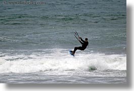 images/California/CoastalViews/KiteSurfing/kite-surfing-12.jpg