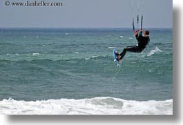 images/California/CoastalViews/KiteSurfing/kite-surfing-17.jpg