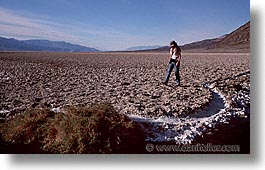images/California/DeathValley/Badwater/badwater-0013.jpg