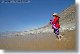 images/California/DeathValley/Badwater/badwater-flood-5b.jpg