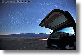 images/California/DeathValley/Nite/dv-stars-car-2b.jpg