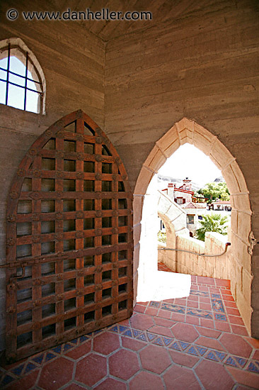 pointy-arched-door.jpg